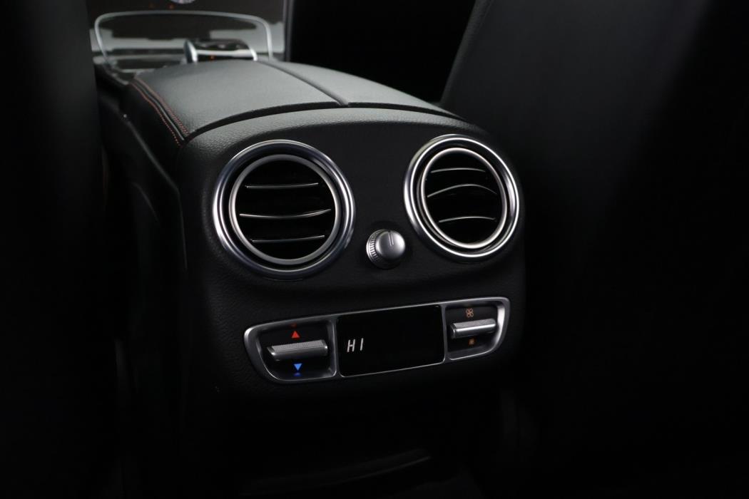 MERCEDES-BENZ C 43 AMG 2017