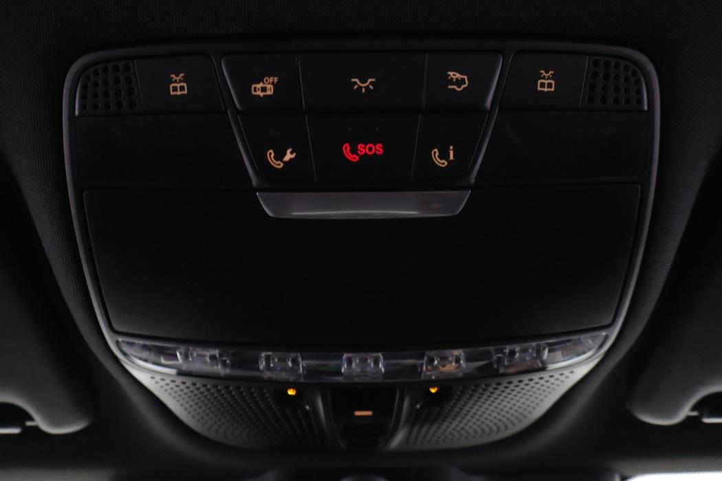 MERCEDES-BENZ C 43 AMG 2017