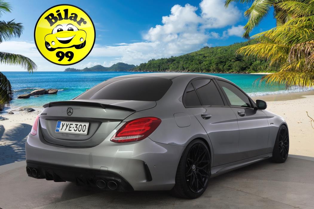 MERCEDES-BENZ C 43 AMG 2017