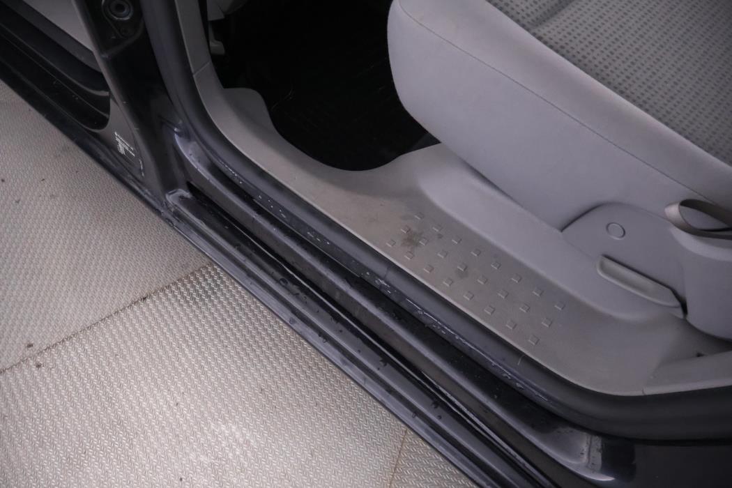 VOLKSWAGEN Caddy Maxi 2008