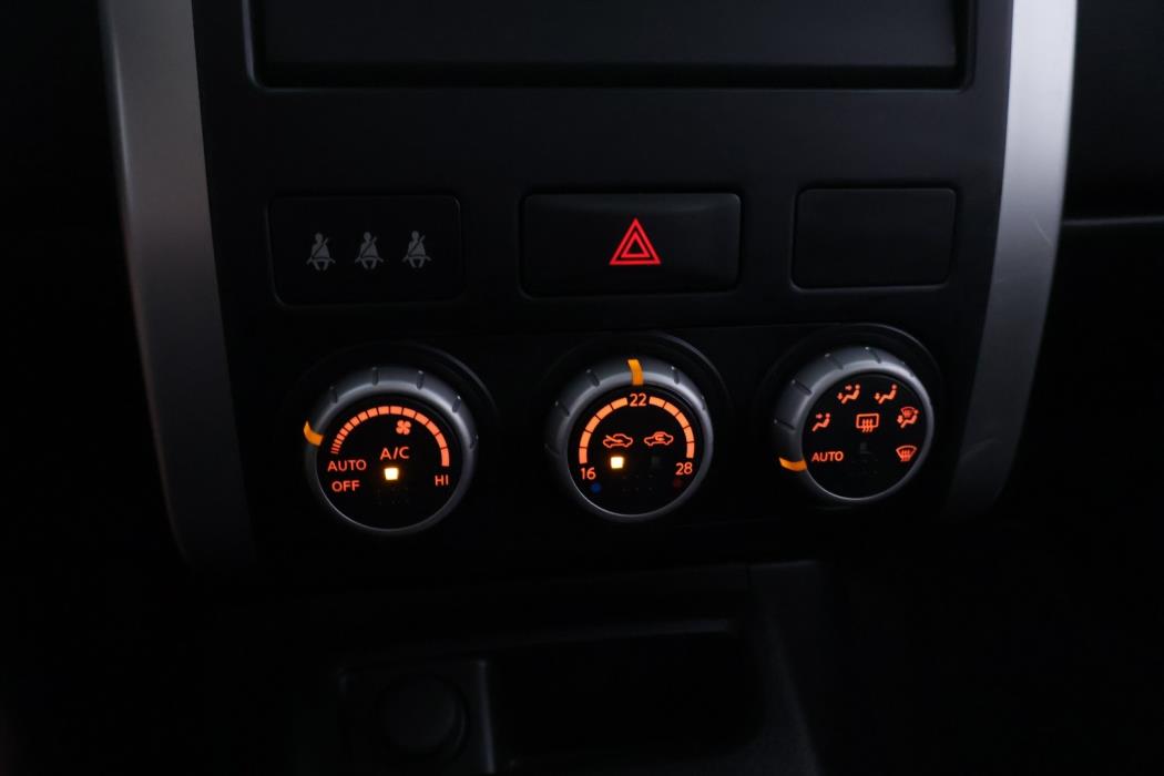 NISSAN X-Trail 2012