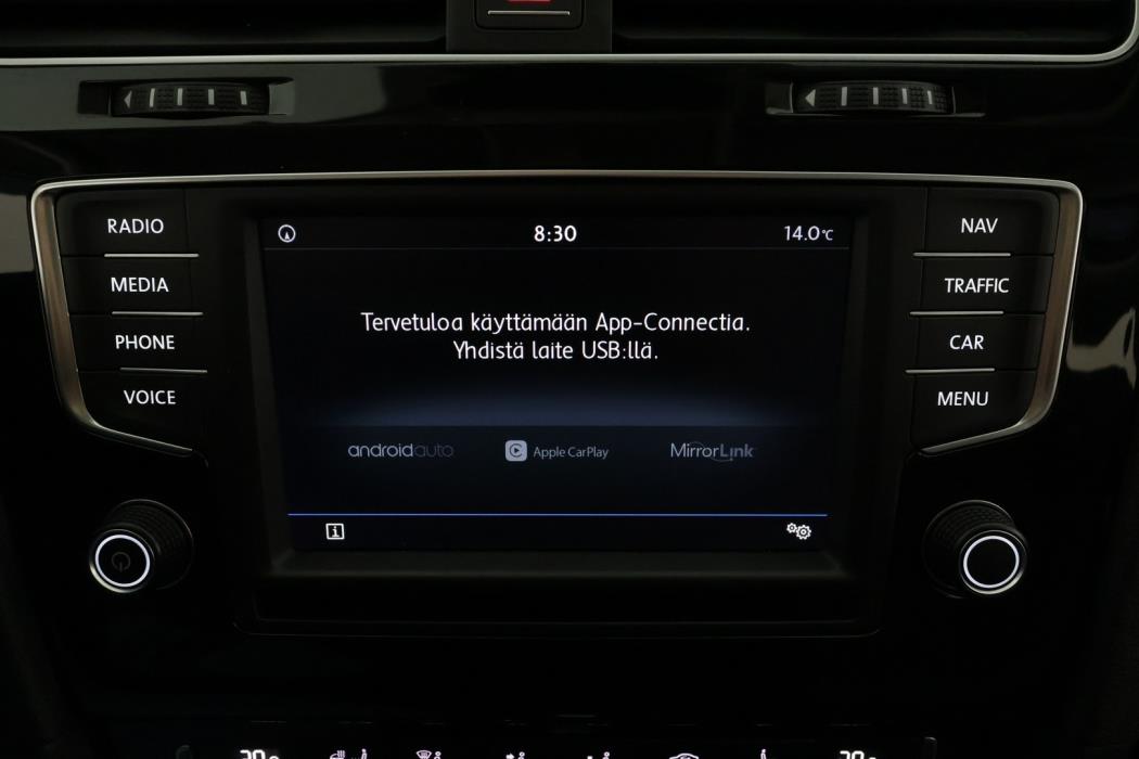 VOLKSWAGEN Golf 2017