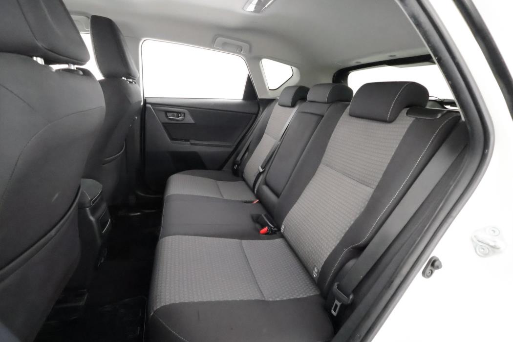 TOYOTA Auris 2018