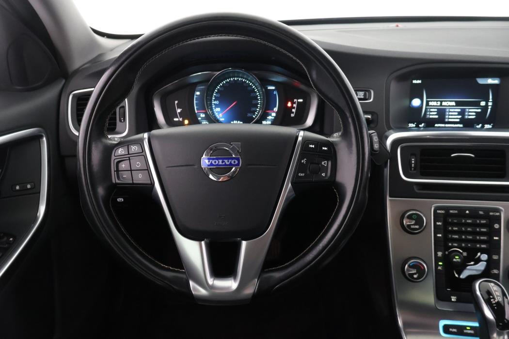 VOLVO V60 2014