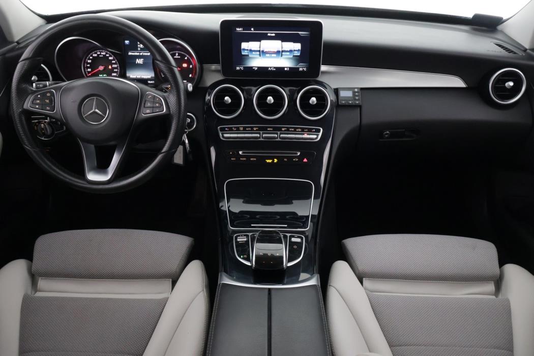 MERCEDES-BENZ C 2015