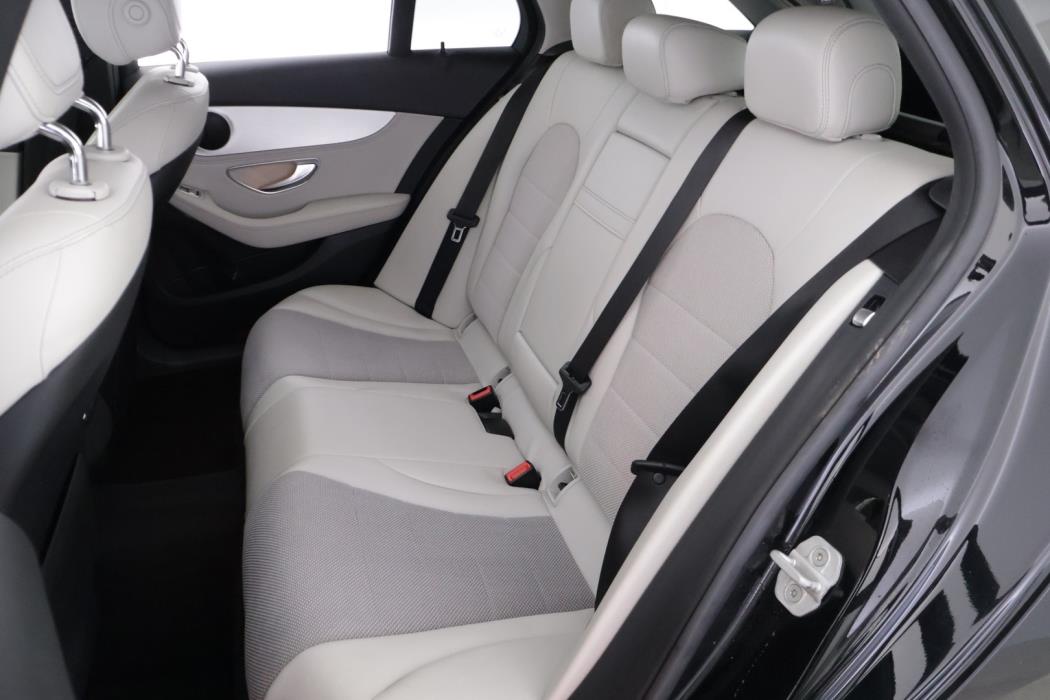 MERCEDES-BENZ C 2015