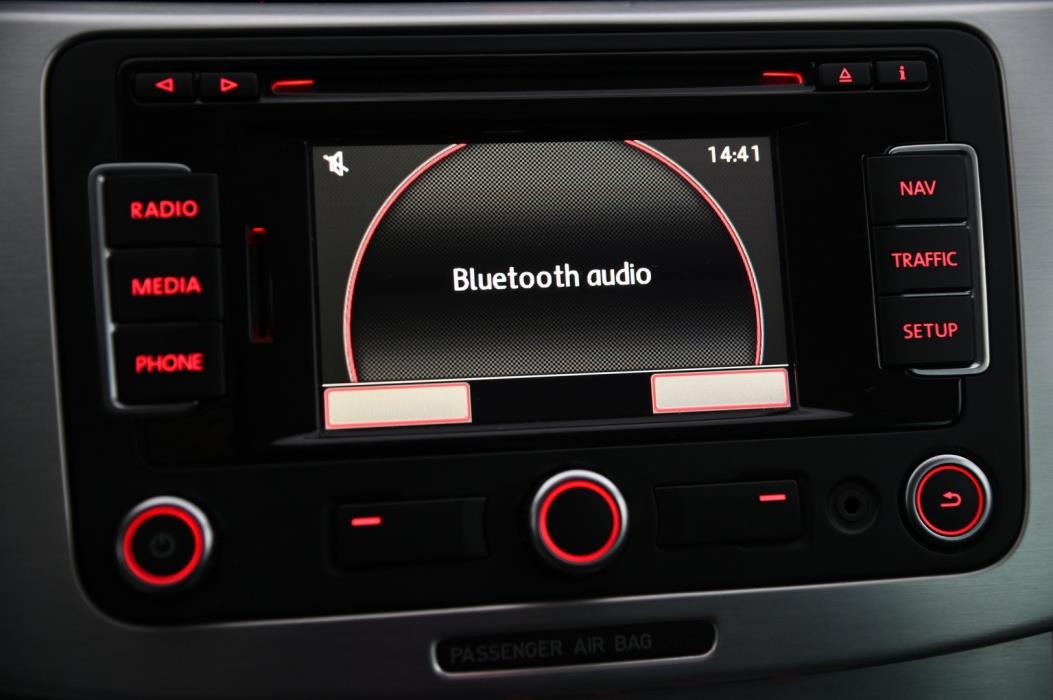 VOLKSWAGEN Passat 2010