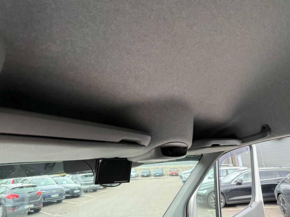 VOLKSWAGEN Crafter 2014