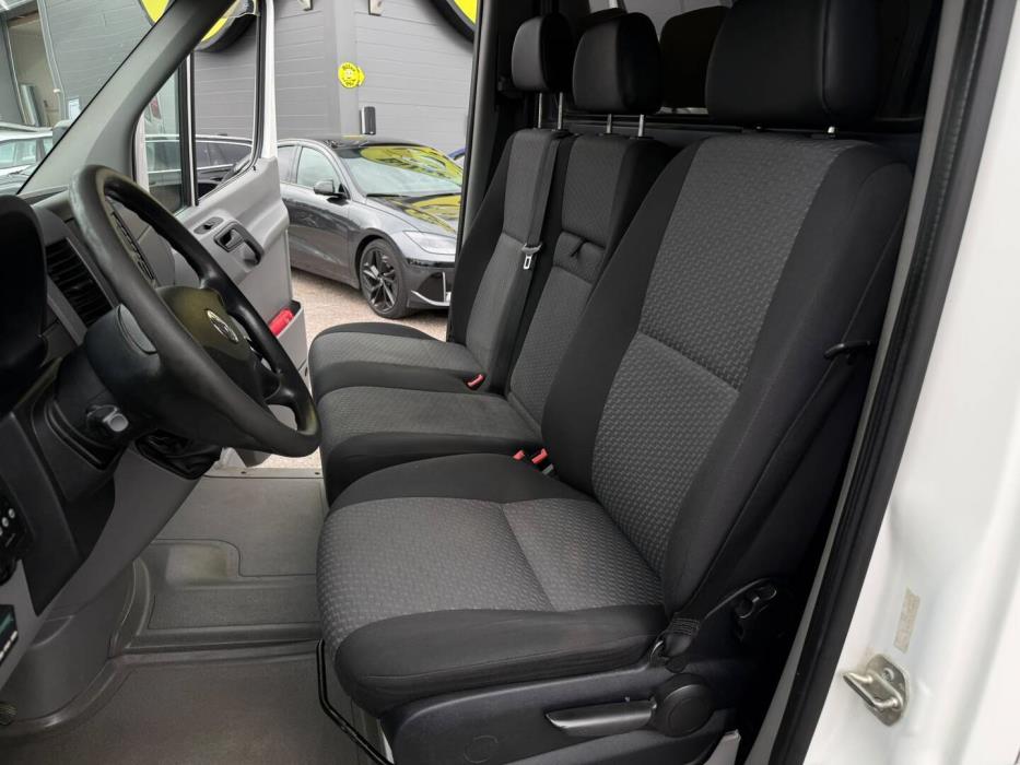 VOLKSWAGEN Crafter 2014