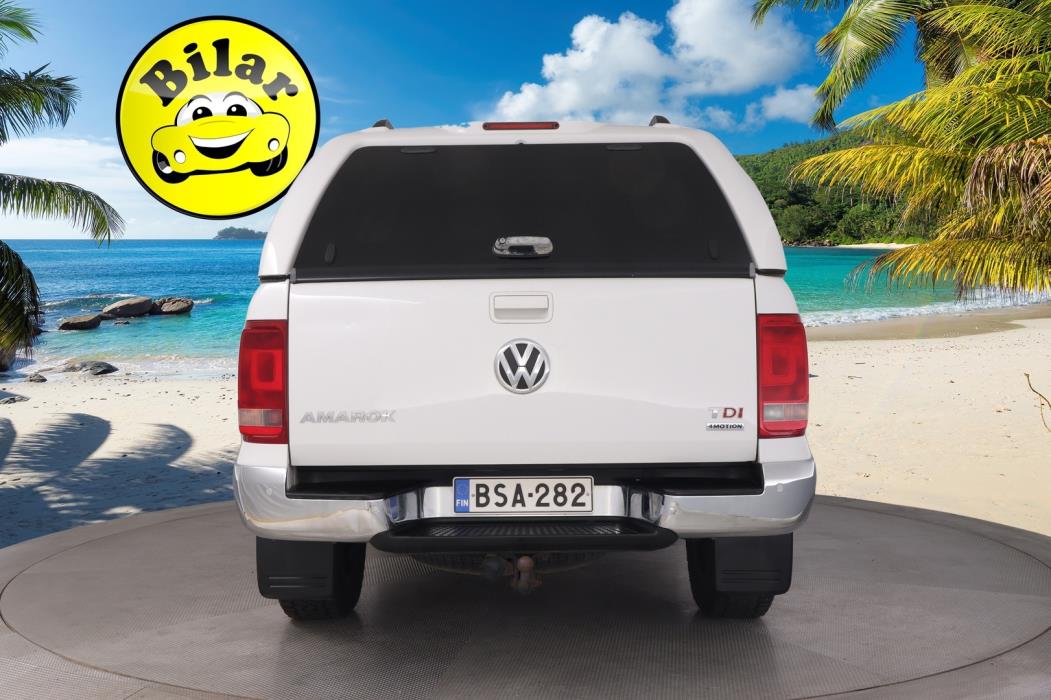 VOLKSWAGEN Amarok 2012