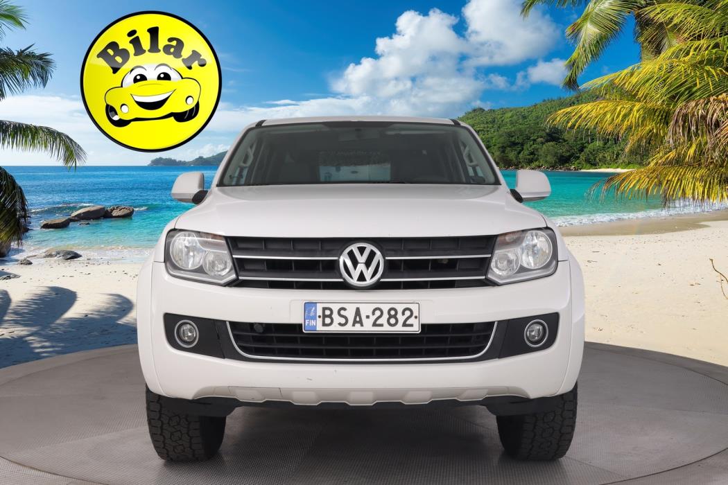 VOLKSWAGEN Amarok 2012