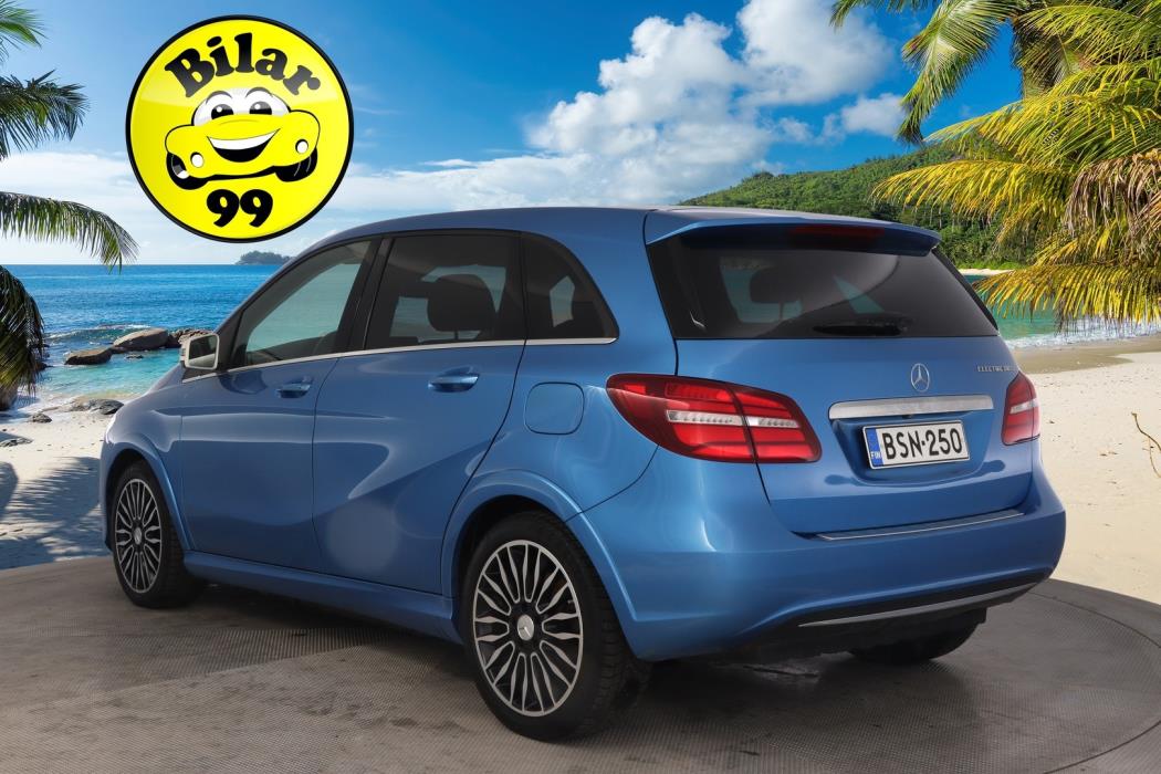 MERCEDES-BENZ B 2015