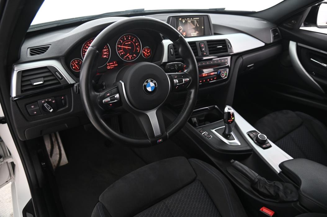 BMW 320 2017