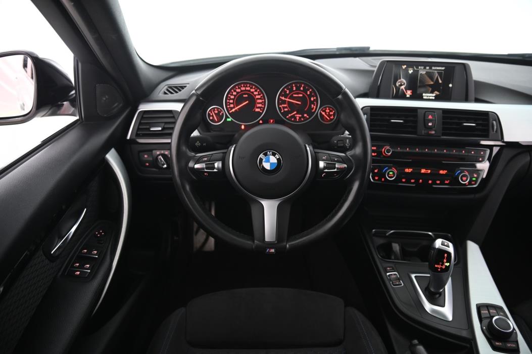 BMW 320 2017