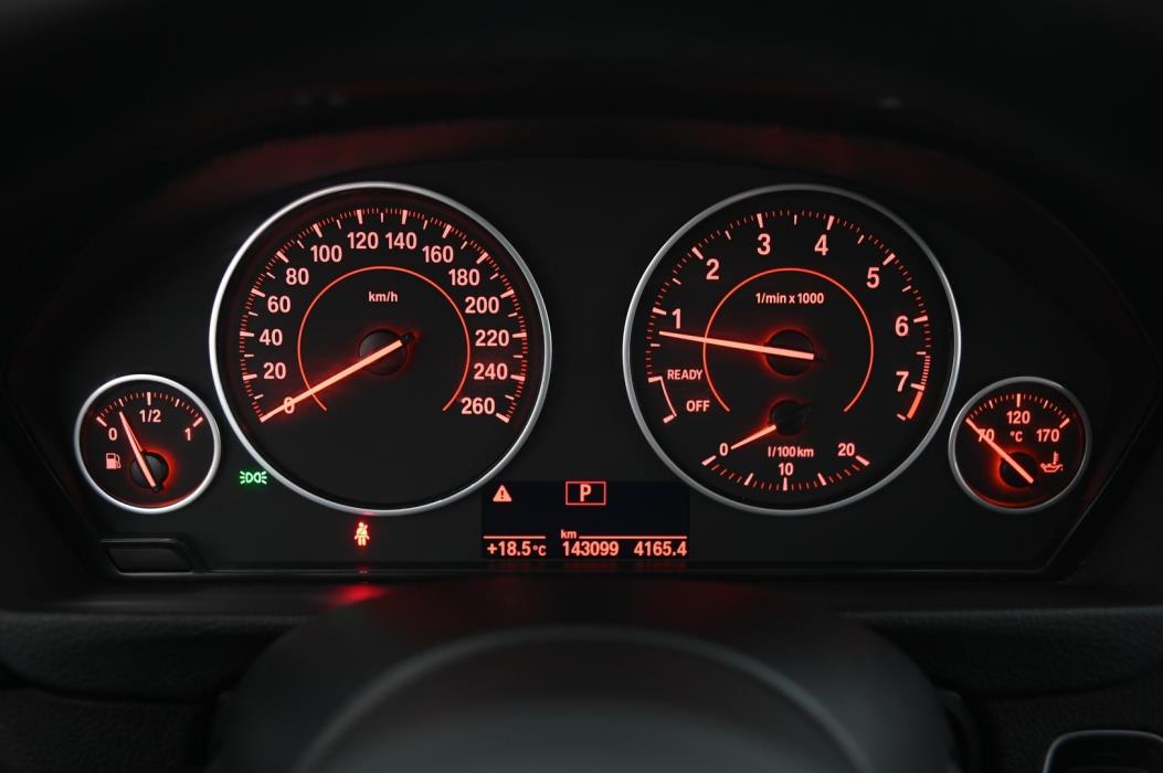 BMW 320 2017
