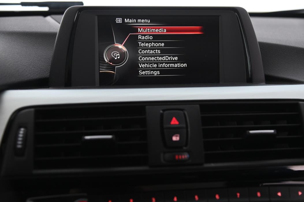 BMW 320 2017