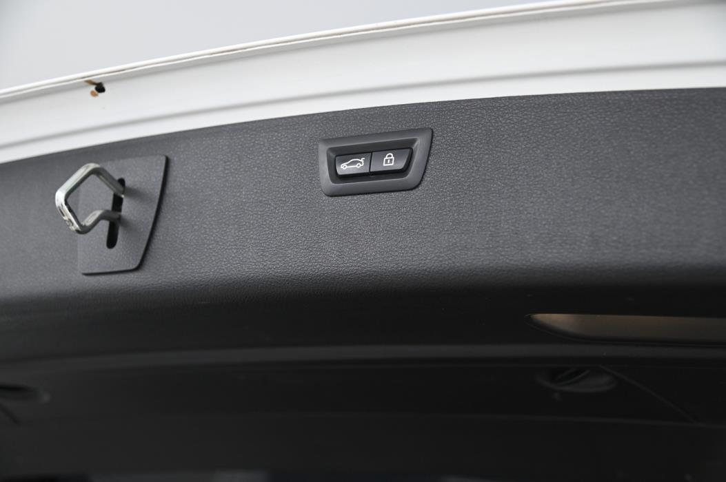 BMW 320 2017
