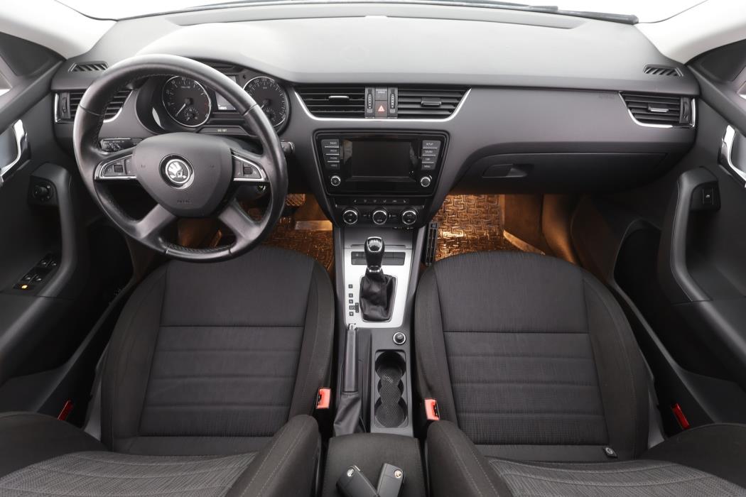 SKODA Octavia 2015
