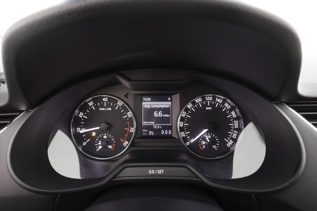 SKODA Octavia 2015