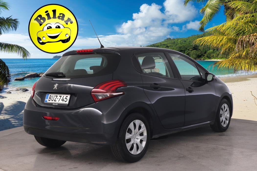 PEUGEOT 208 2018