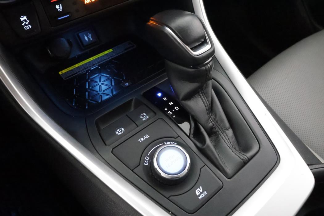 TOYOTA RAV4 2019