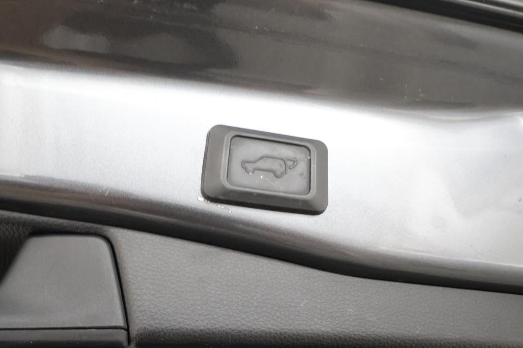 TOYOTA RAV4 2019