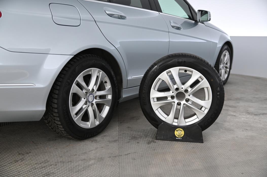 MERCEDES-BENZ C 2013