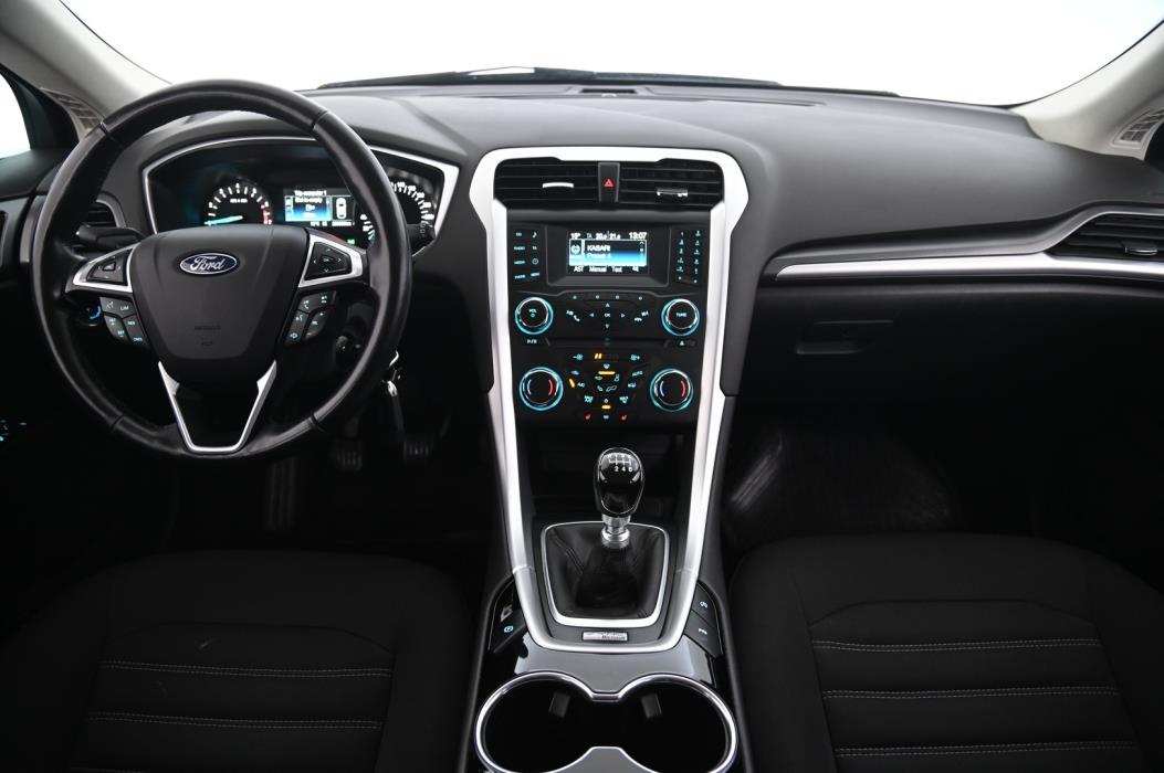 FORD Mondeo 2015