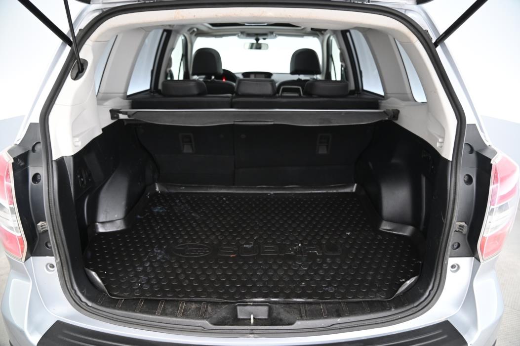 SUBARU Forester 2015