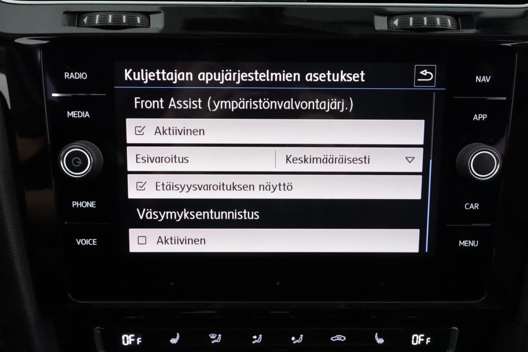 VOLKSWAGEN Golf 2017