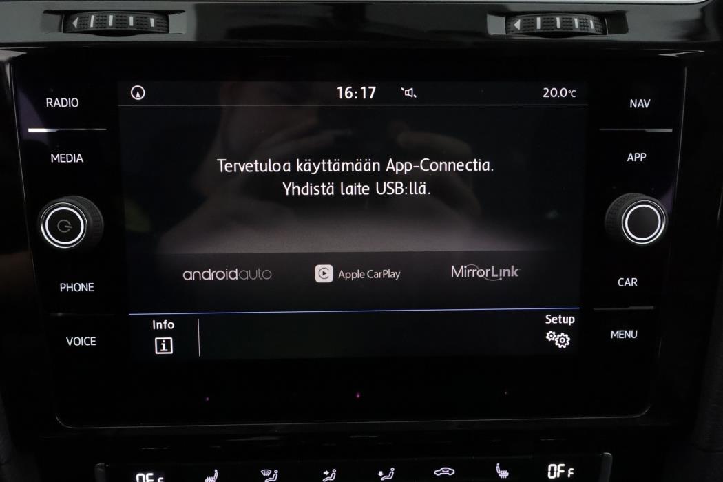 VOLKSWAGEN Golf 2017