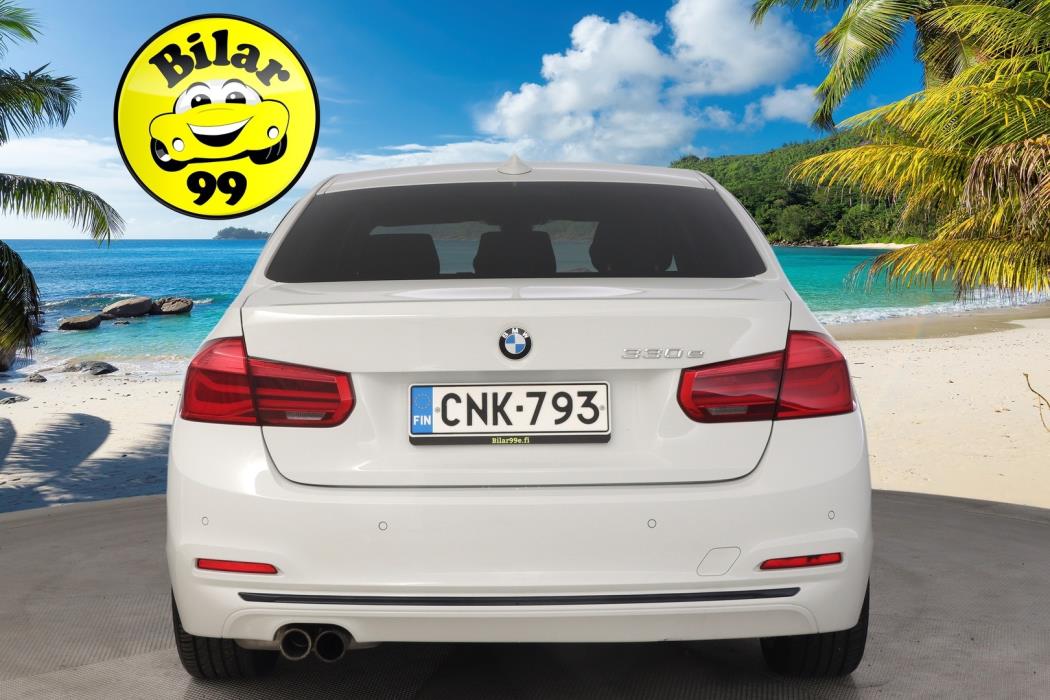 BMW 330 2016