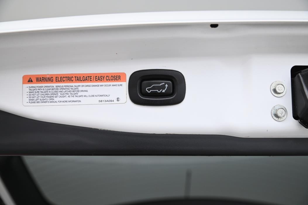 MITSUBISHI Outlander PHEV 2014