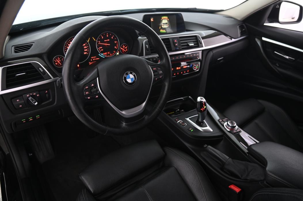 BMW 320 2017