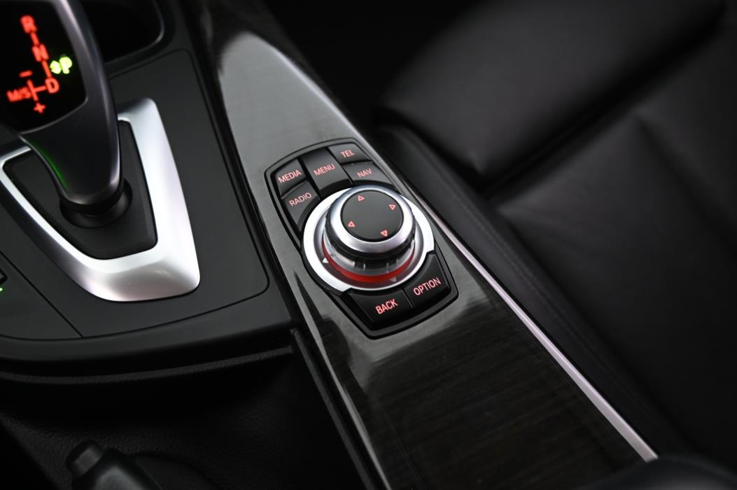 BMW 320 2017