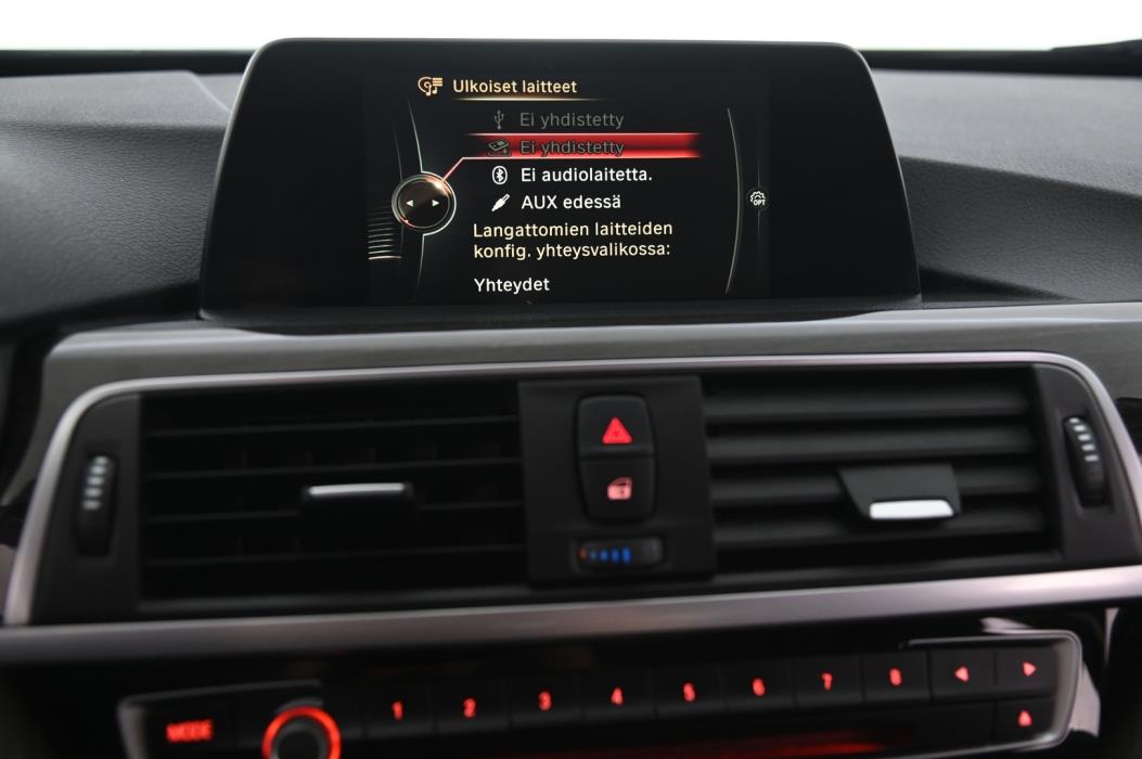 BMW 320 2017