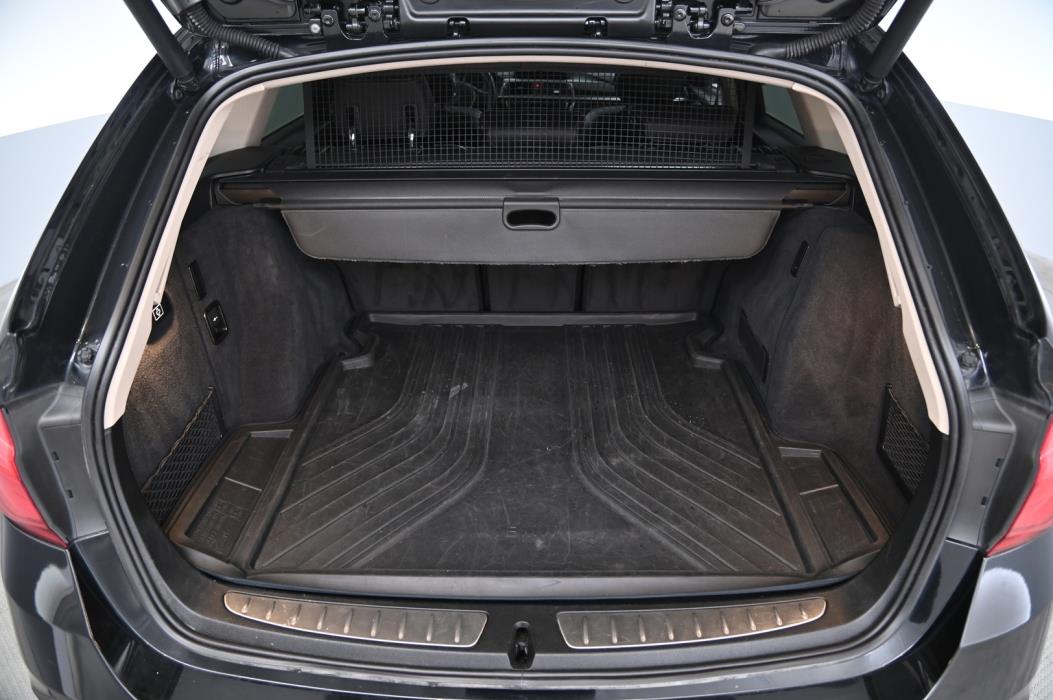 BMW 320 2017