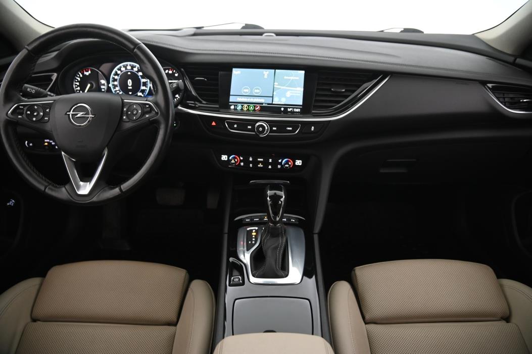 OPEL Insignia 2020