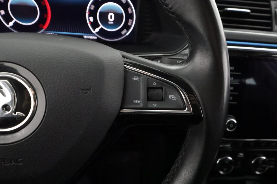 SKODA Superb 2020