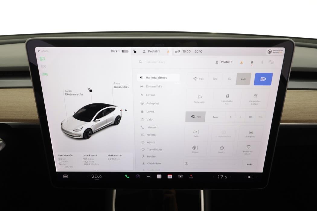 TESLA Model 3 2020