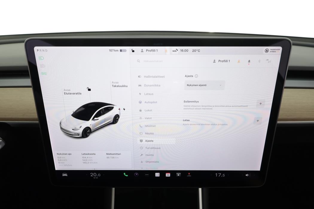 TESLA Model 3 2020