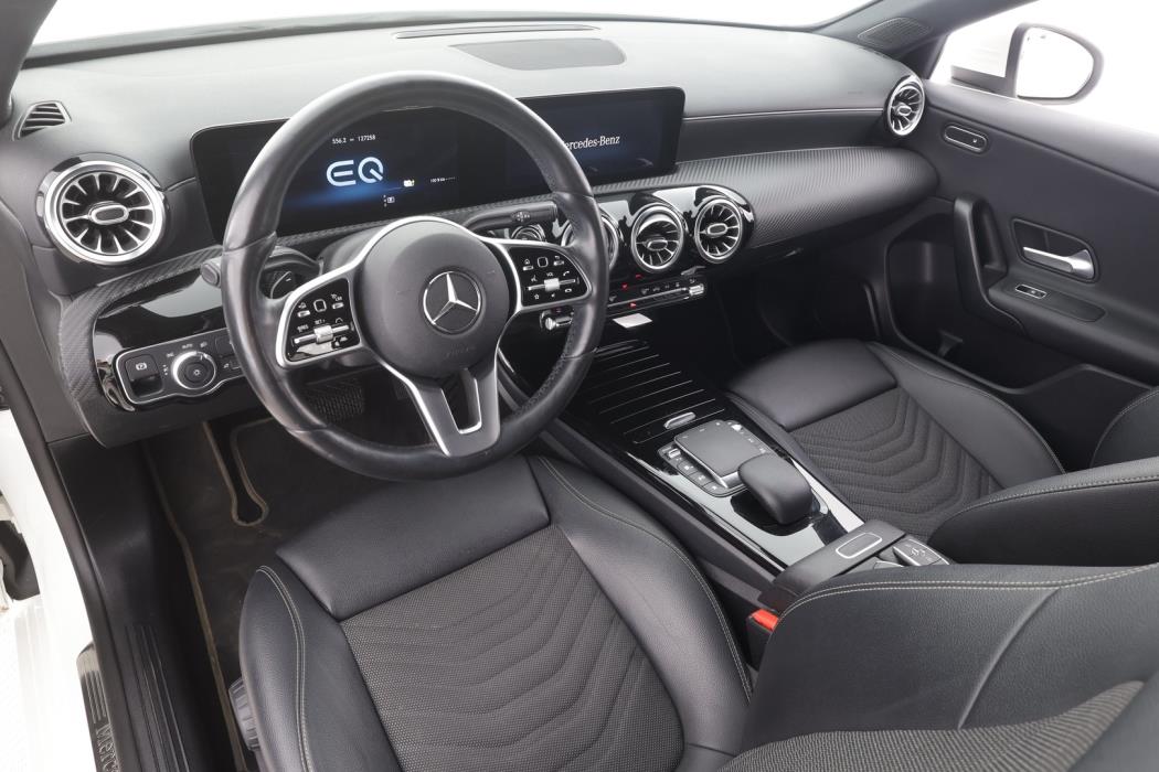 MERCEDES-BENZ A 2021