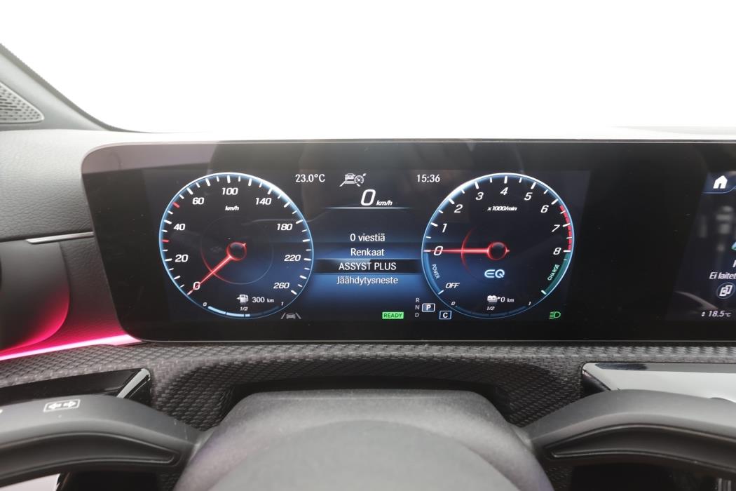 MERCEDES-BENZ A 2021