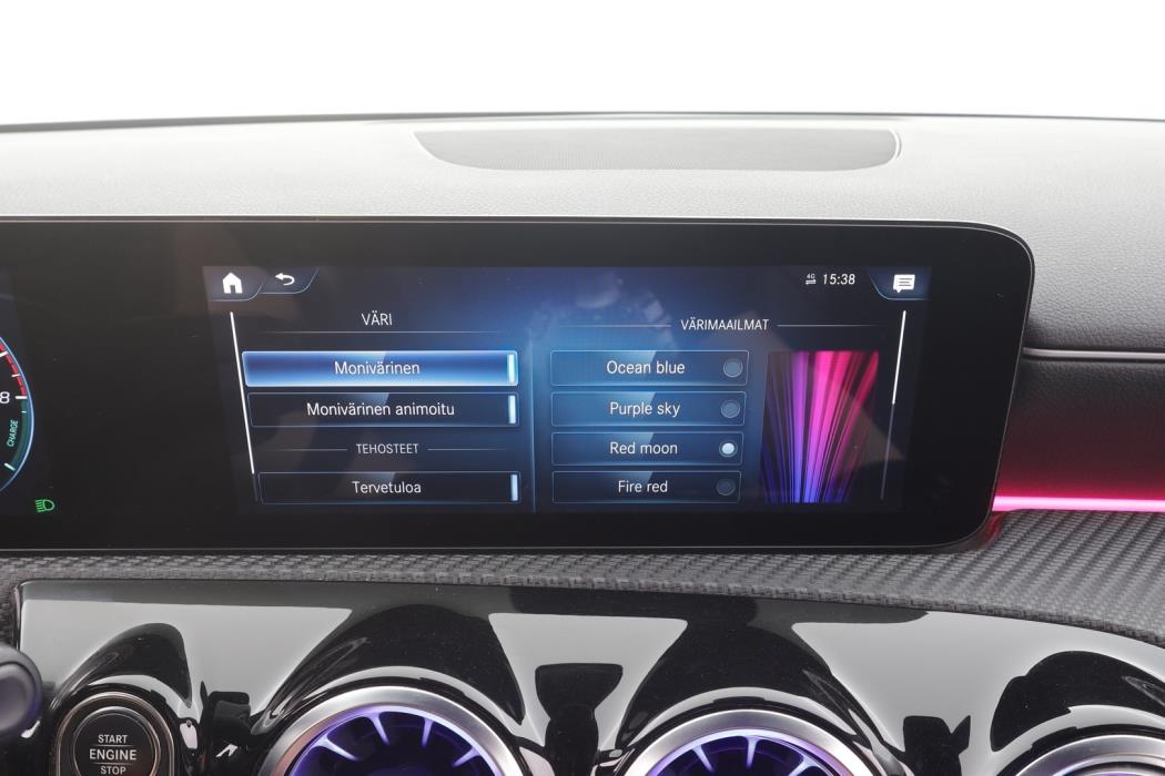 MERCEDES-BENZ A 2021