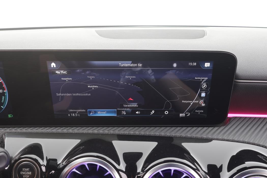 MERCEDES-BENZ A 2021