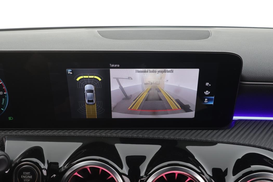 MERCEDES-BENZ A 2021