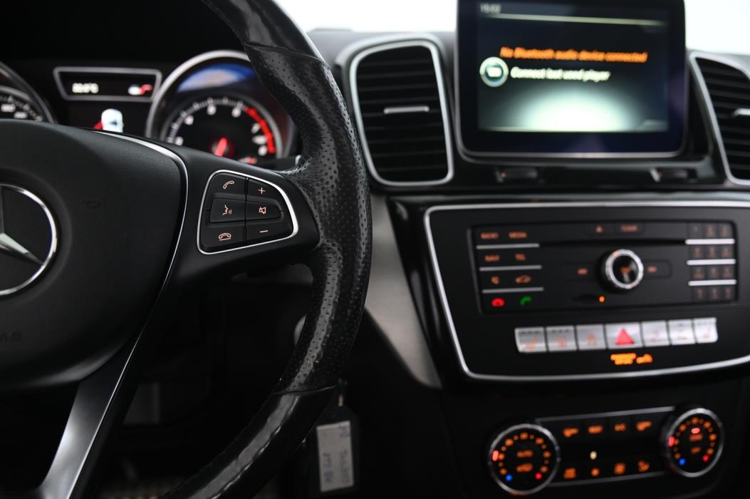MERCEDES-BENZ GLE 2016