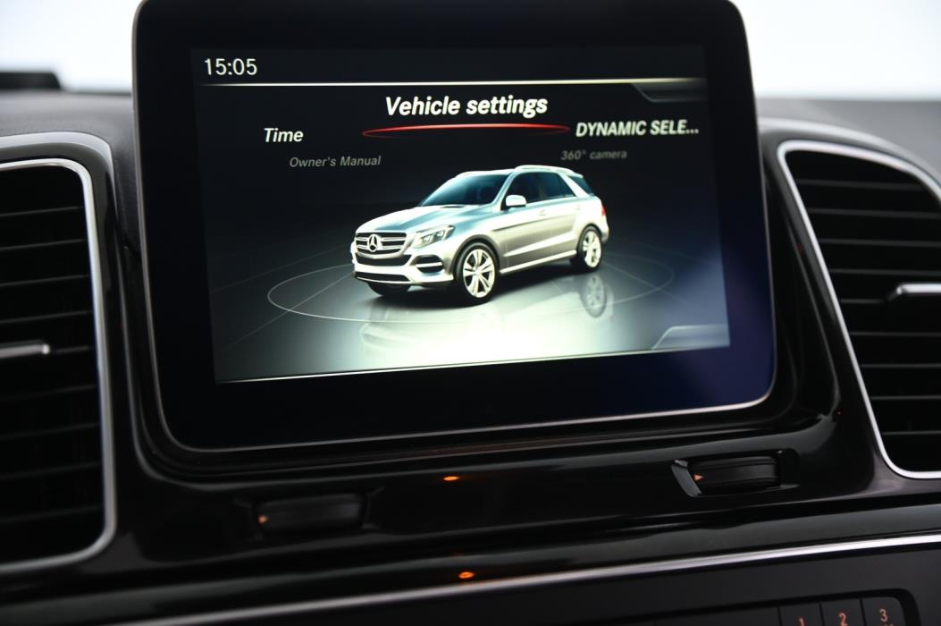 MERCEDES-BENZ GLE 2016