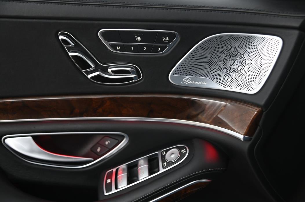 MERCEDES-BENZ S 2017