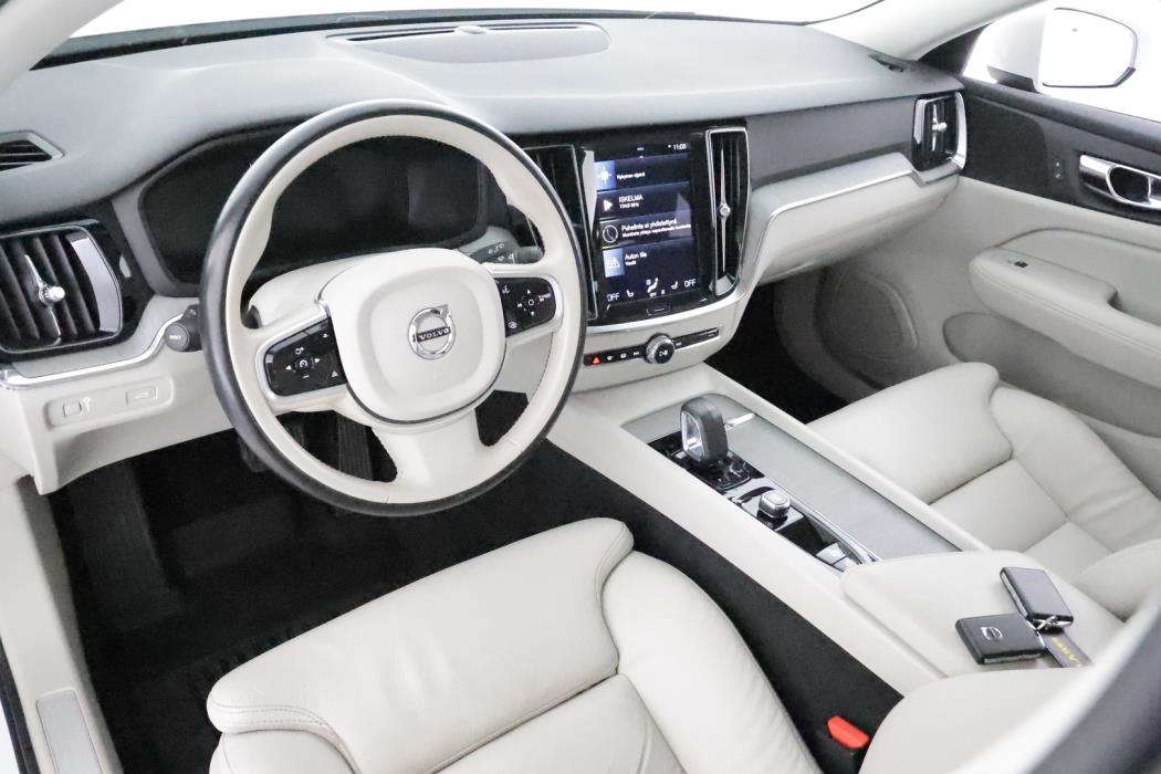 VOLVO V60 Cross Country 2022